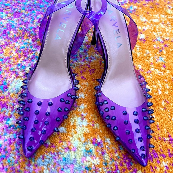 New Carvela Lápiz Clear Studded Sling Pumps - Picture 9 of 15